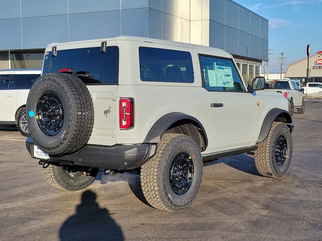 New 2026 Ford Bronco Badlands image 4