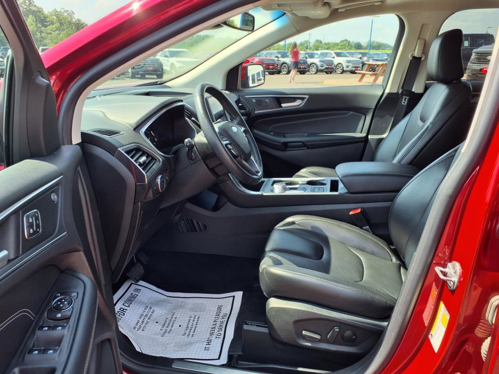 Certified 2021 Ford Edge Titanium image 14