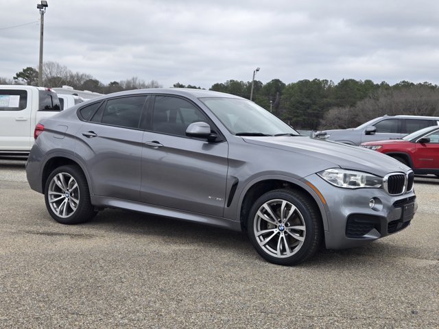 Used 2019 BMW X6 xDrive35i w/ M Sport Package AWD/4WD image 8