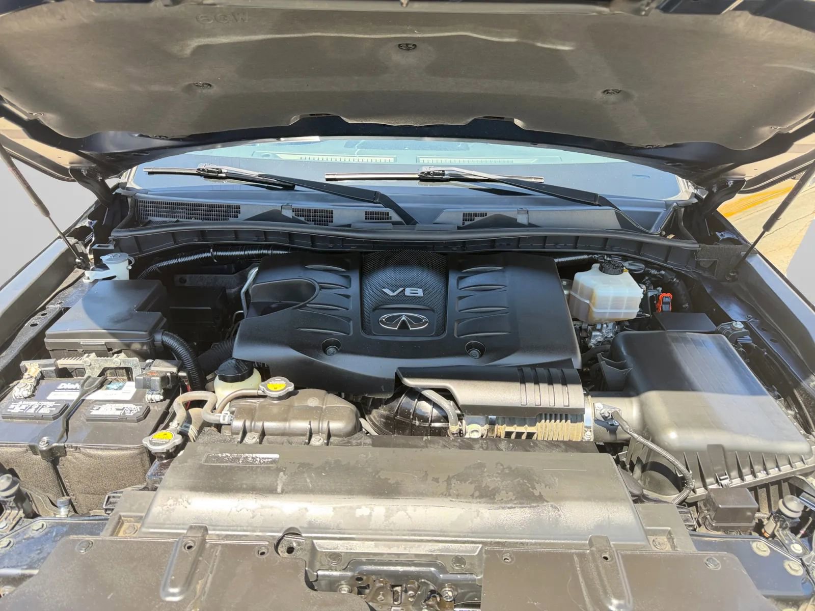 Used 2020 INFINITI QX80 Luxe w/ Proassist Package AWD/4WD image 38