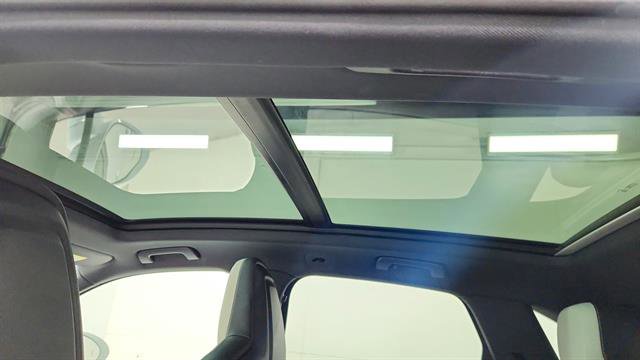 Used 2024 Porsche Cayenne S image 12