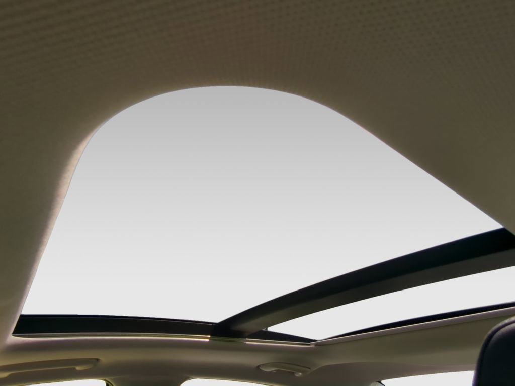 New 2025 Hyundai Sonata Limited image 5