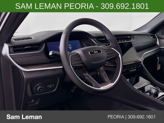 New 2025 Jeep Grand Cherokee L Limited w/ Black Appearance Package image 9