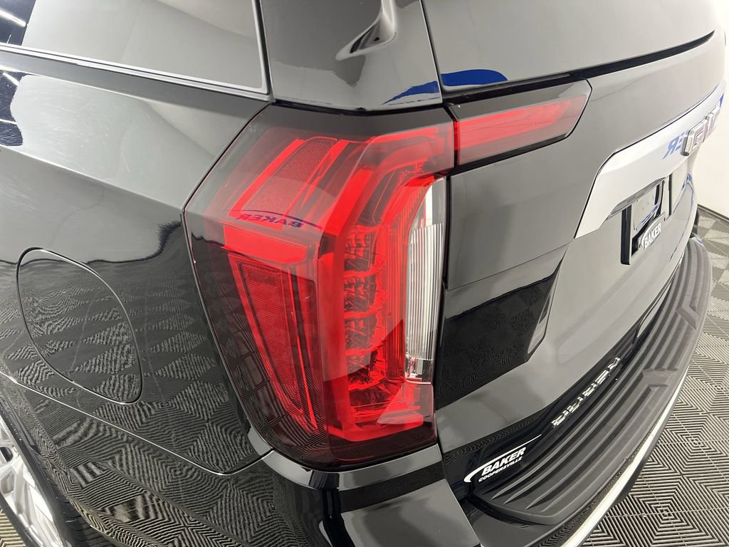 Used 2023 GMC Yukon Denali AWD/4WD image 37