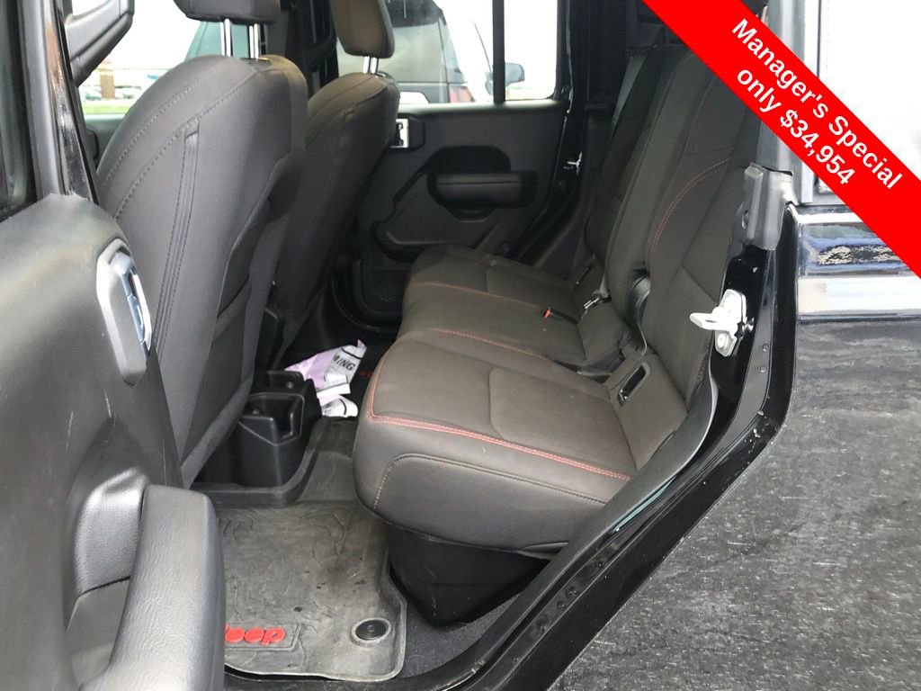 Used 2023 Jeep Gladiator Rubicon w/ Cold Weather Group image 25