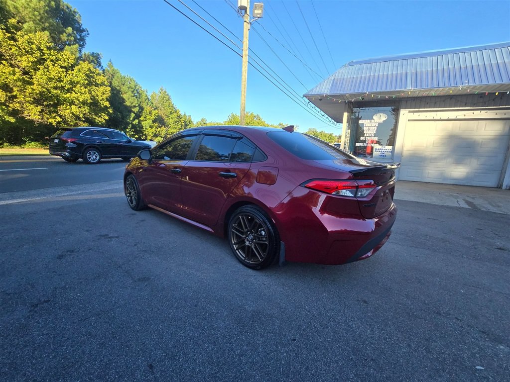 Used 2022 Toyota Corolla LE FWD image 4