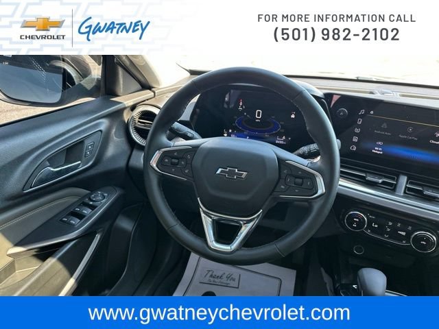 Used 2025 Chevrolet Trax ACTIV w/ Sunroof Package FWD image 25
