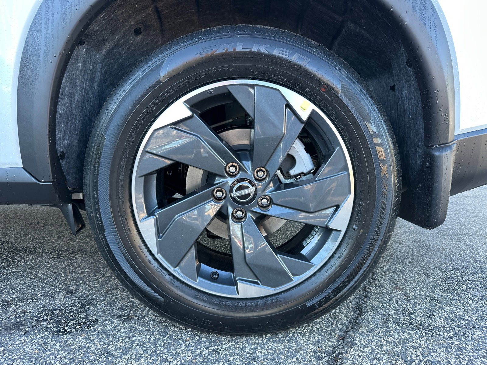 New 2026 Nissan Rogue SV image 20