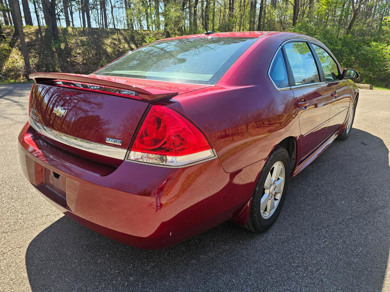 Used 2010 Chevrolet Impala LT w/ Luxury Edition Package FWD image 6