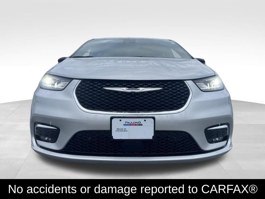 New 2026 Chrysler Pacifica Select image 2