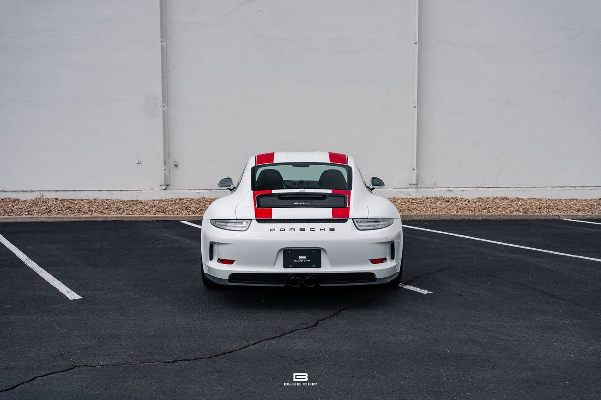 Used 2016 Porsche 911 R RWD image 27