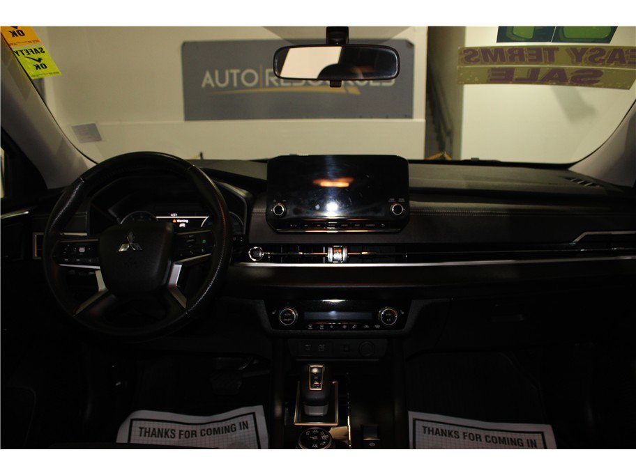 Used 2024 Mitsubishi Outlander Ralliart image 15