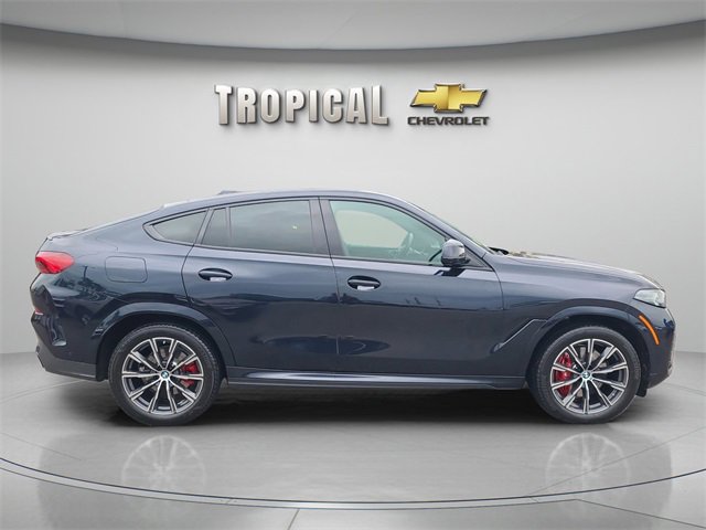 Used 2024 BMW X6 xDrive40i w/ Premium Package image 7