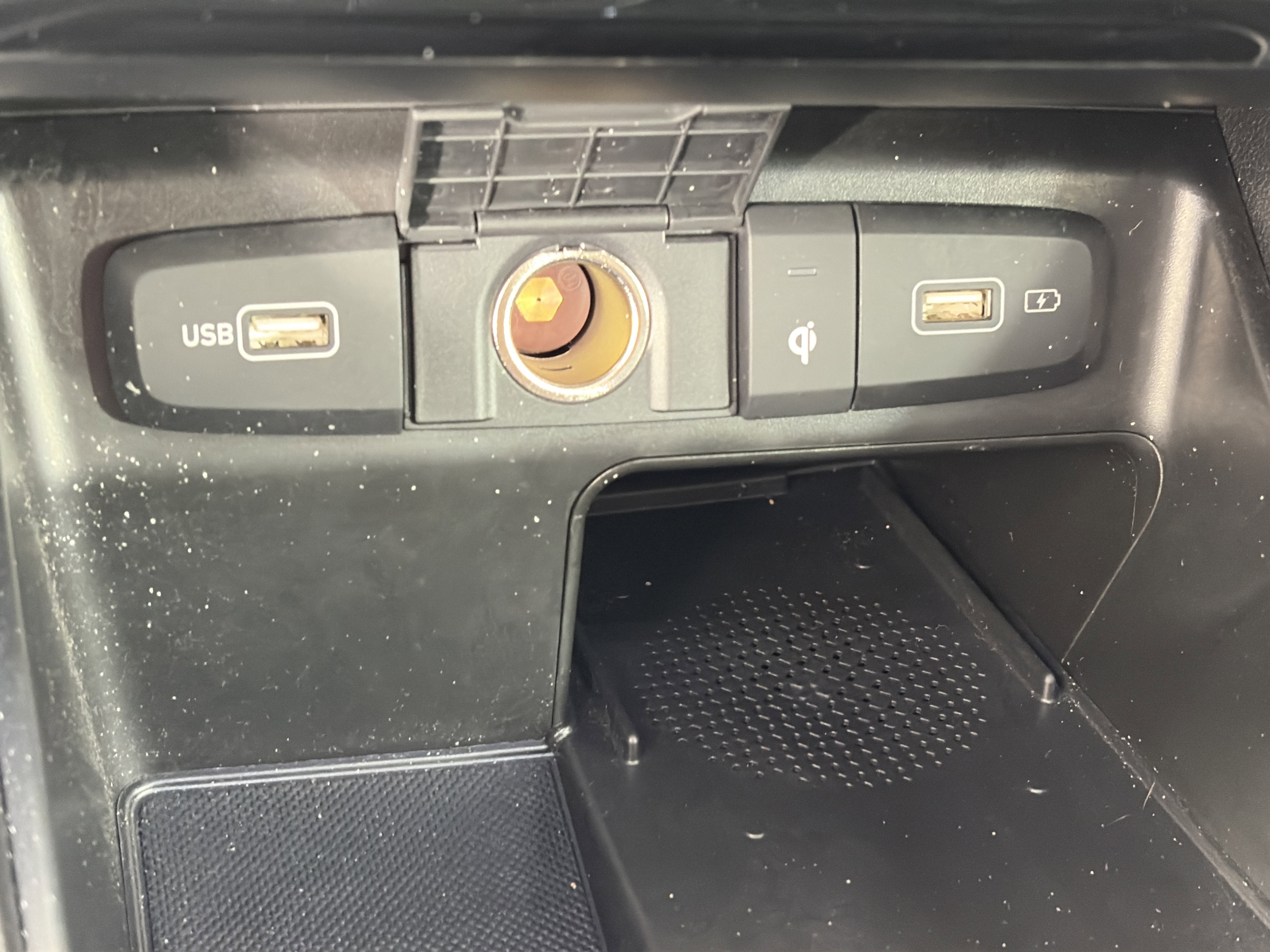 Used 2024 Hyundai Santa Cruz SEL w/ Activity Package image 22