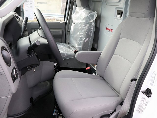 New 2024 Ford E-450 and Econoline 450 Super Duty w/ Power Windows & Locks Group image 9