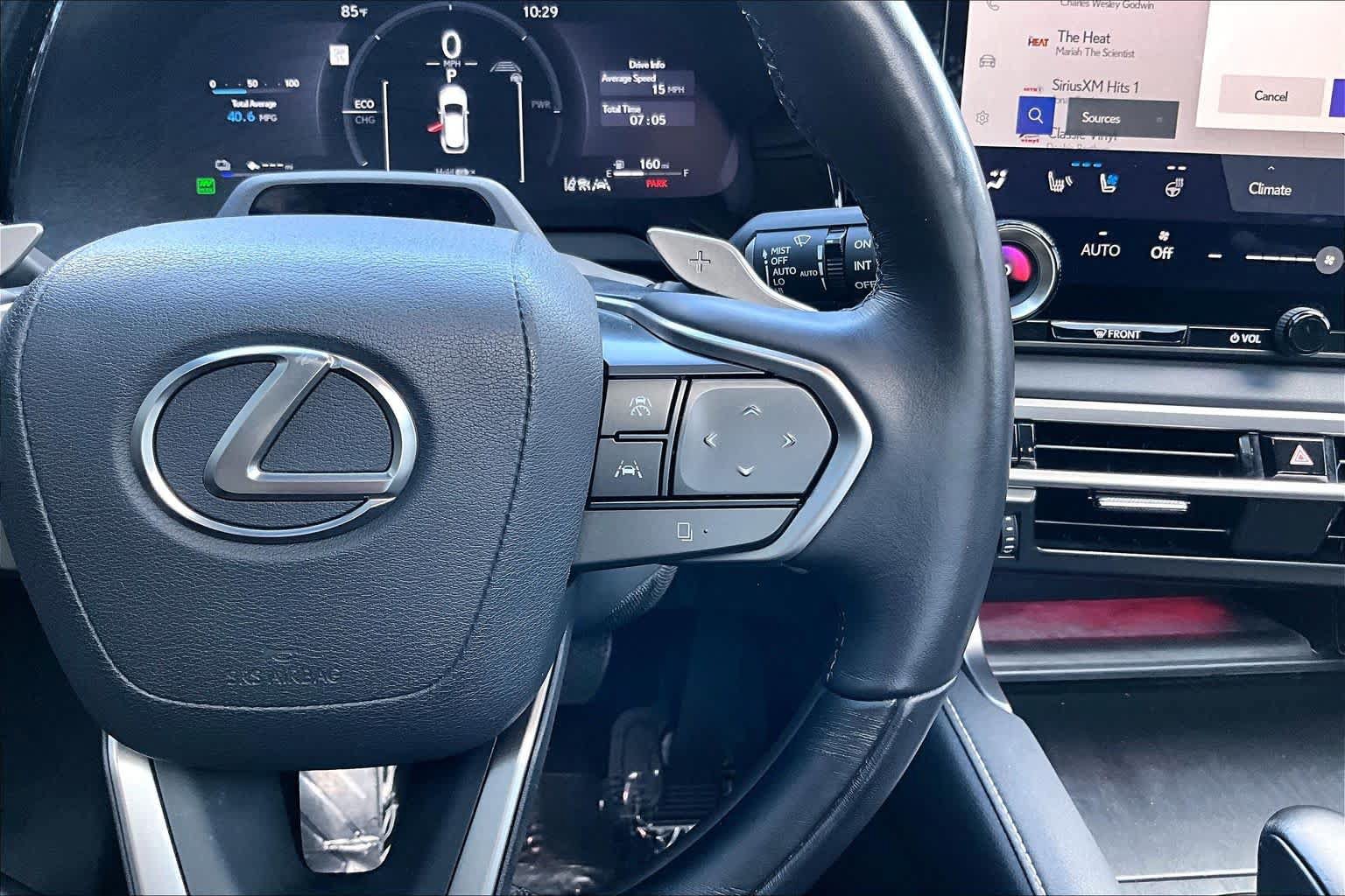 Used 2025 Lexus RX 450h AWD w/ Convenience Package image 49