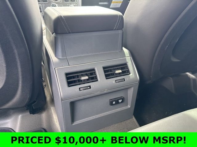 Used 2024 INEOS Grenadier Fieldmaster Edition image 29