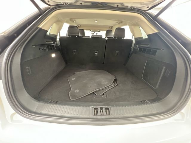 Used 2023 Lincoln Nautilus AWD image 32