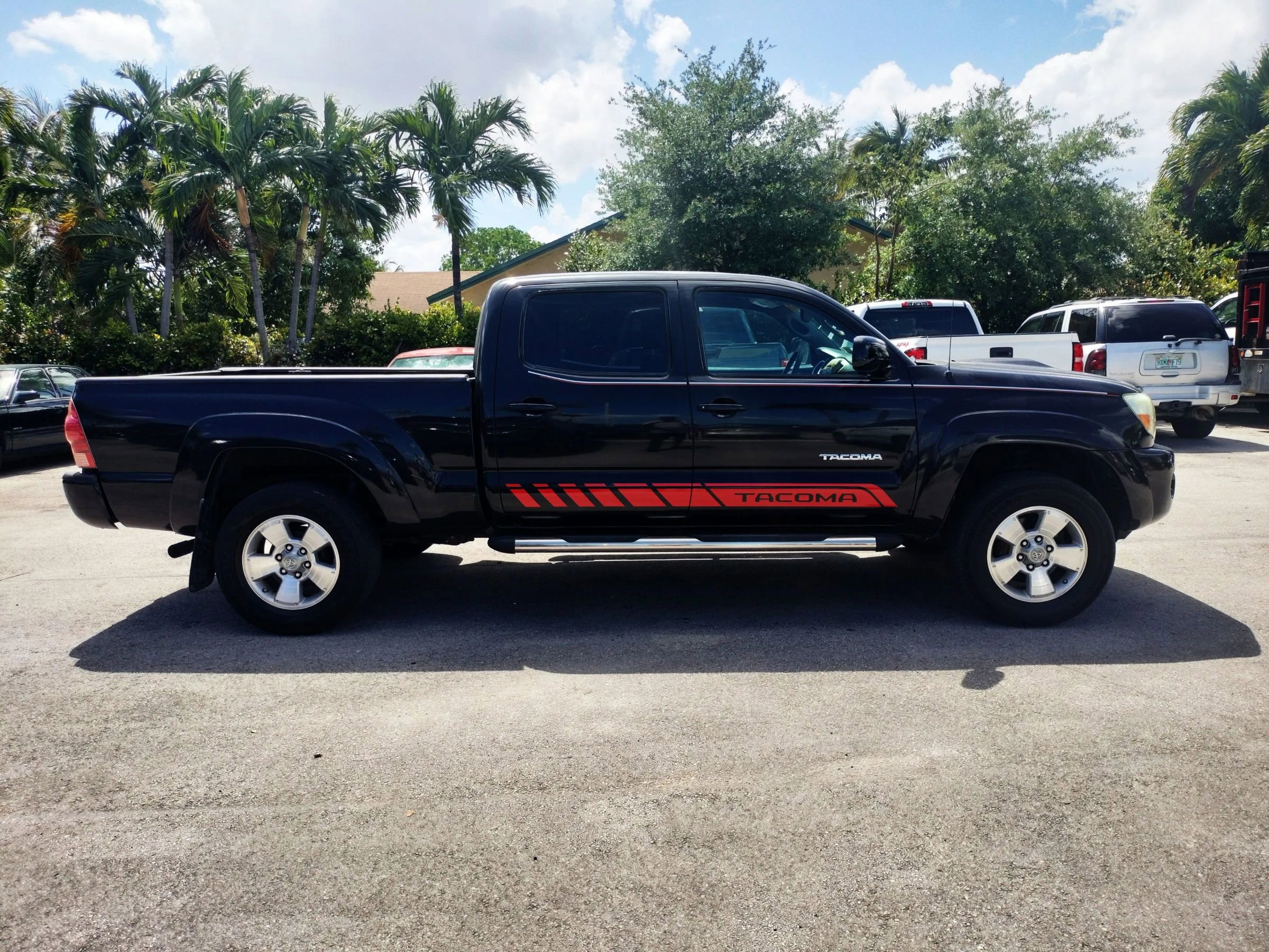 Used 2008 Toyota Tacoma PreRunner RWD image 9