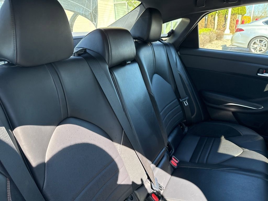Used 2019 Toyota Avalon Touring w/ All Weather Liner Package FWD image 28