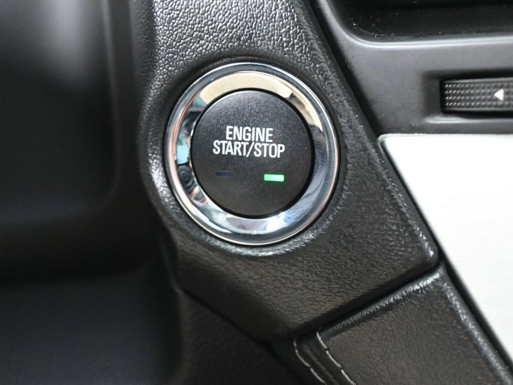 Used 2017 GMC Yukon SLT w/ Open Road Package image 25