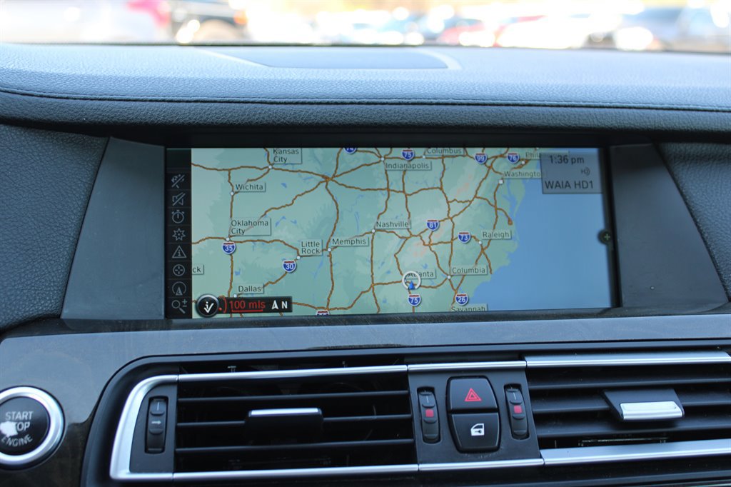 Used 2012 BMW 750Li xDrive AWD/4WD image 23