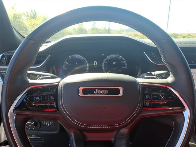 Certified 2022 Jeep Grand Cherokee L Overland w/ Luxury Tech Group IV image 17