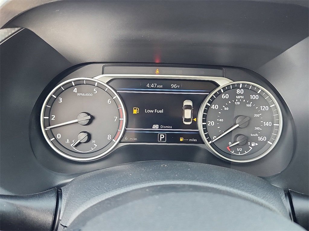 New 2025 Nissan Sentra SR w/ Midnight Edition FWD image 10