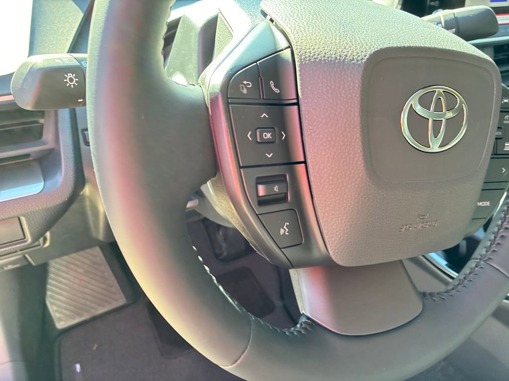 New 2026 Toyota Prius LE image 21