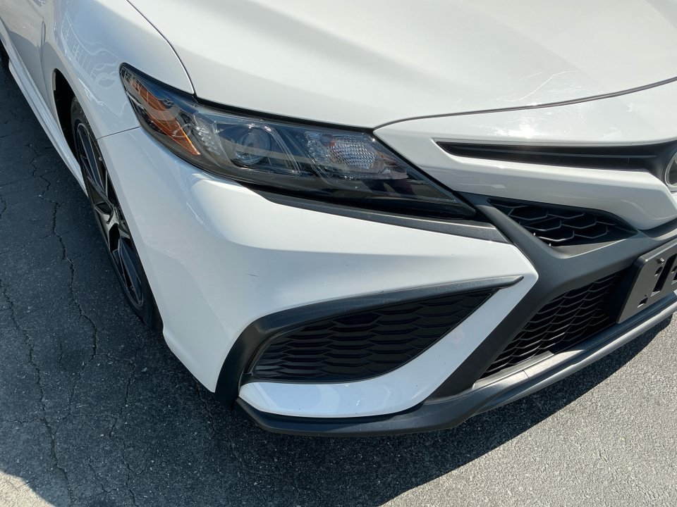 Used 2023 Toyota Camry SE FWD image 27