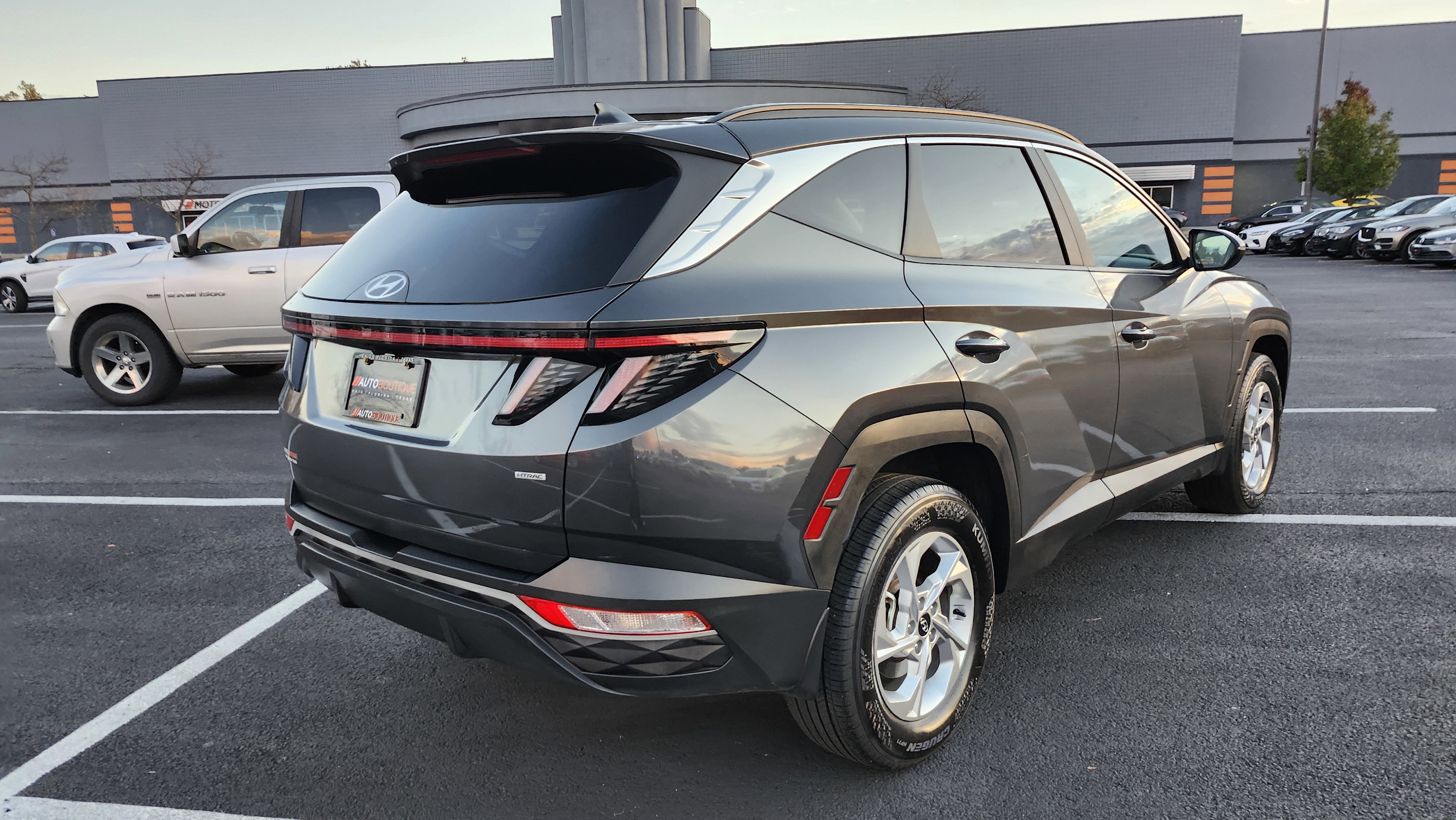 Used 2023 Hyundai Tucson SEL image 11