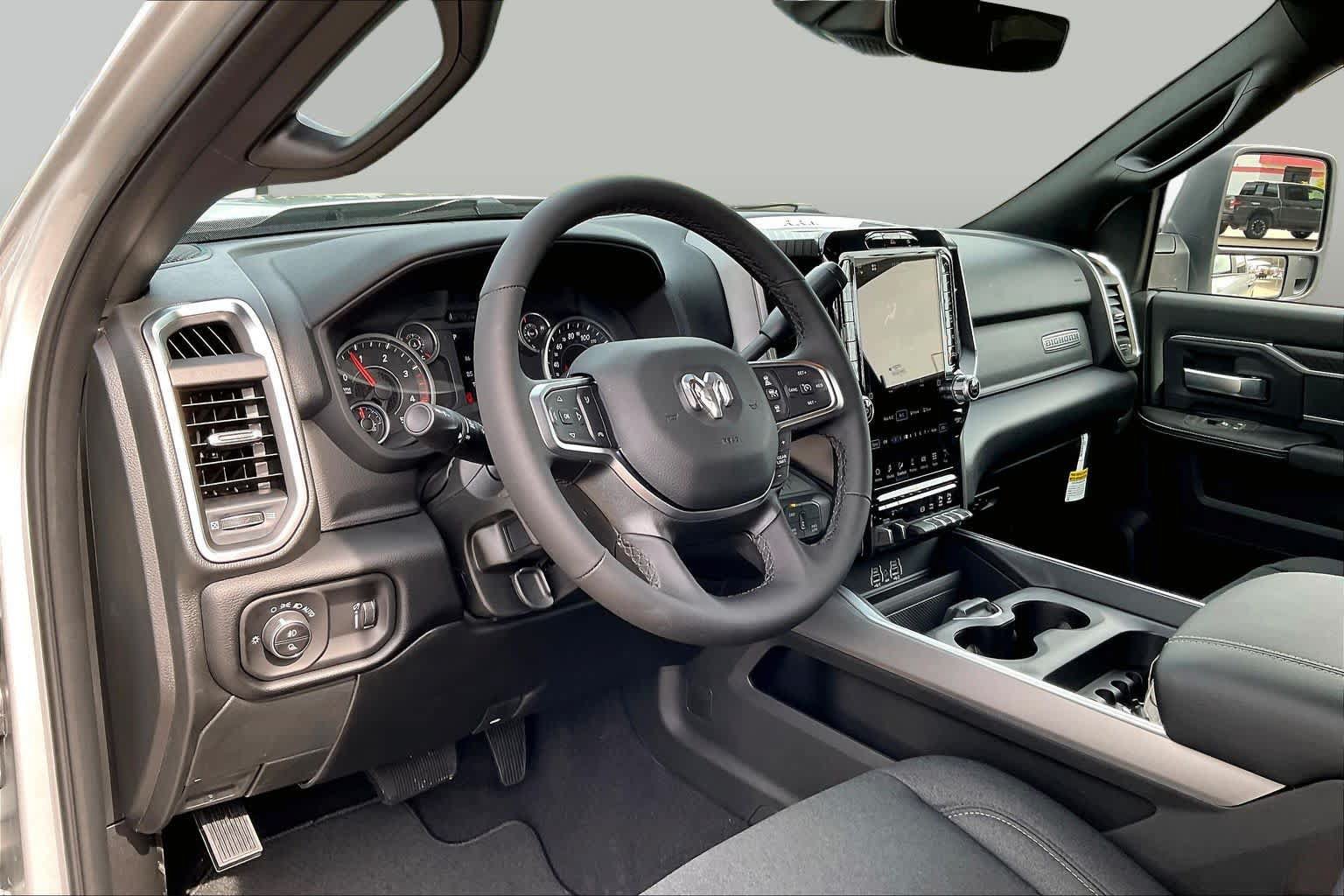 New 2027 RAM 2500 Big Horn AWD/4WD image 8