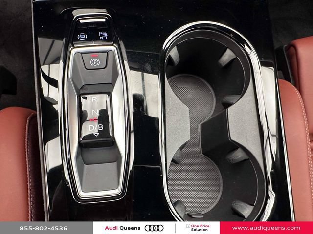 Used 2025 Audi S6 e-tron Premium Plus w/ Premium Plus AWD/4WD image 25