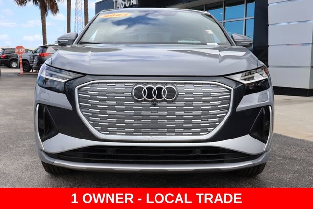 Used 2023 Audi Q4 e-tron Prestige image 3