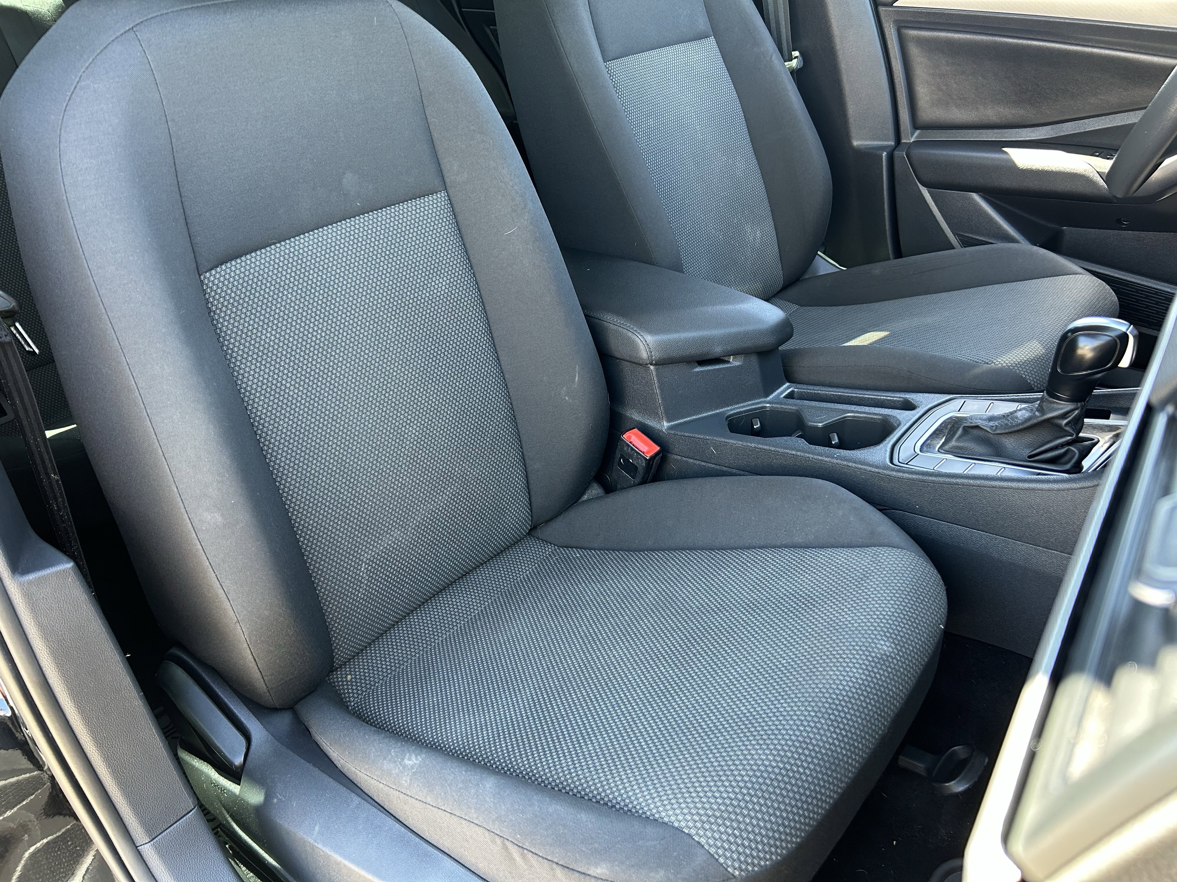 Used 2021 Volkswagen Jetta S w/ Driver Assistance Package image 9