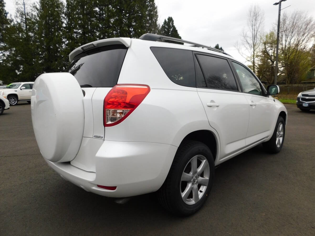 Used 2007 Toyota RAV4 Limited AWD/4WD image 2