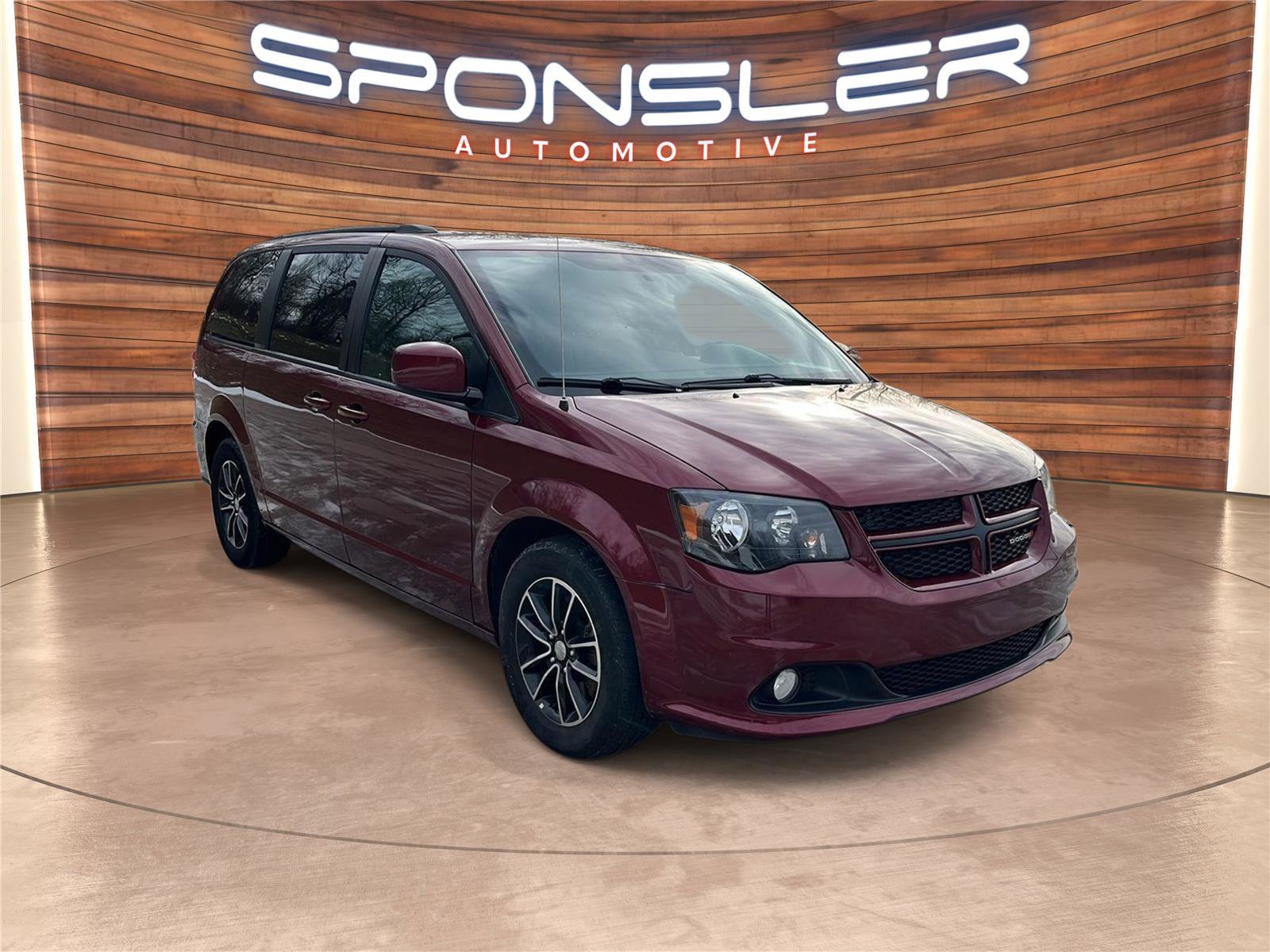Used 2018 Dodge Grand Caravan GT image 7