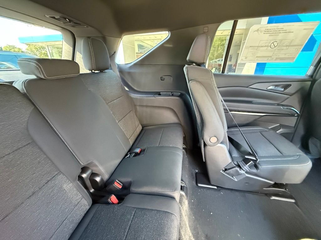 New 2027 Chevrolet Traverse LT AWD/4WD image 37