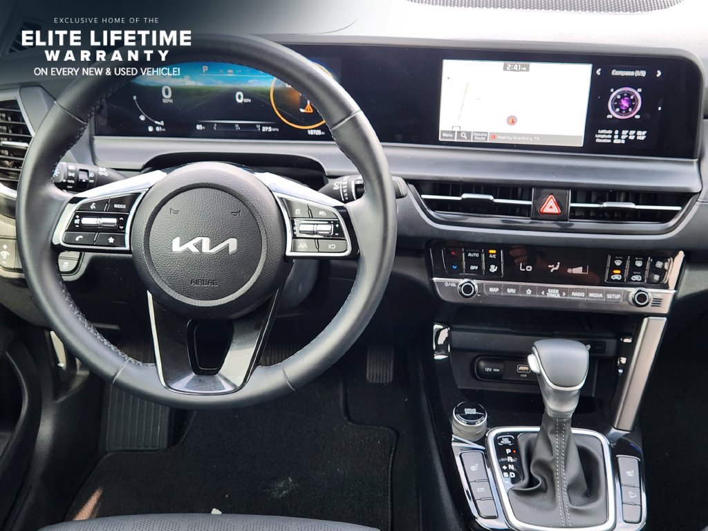 Used 2024 Kia Seltos EX FWD image 26