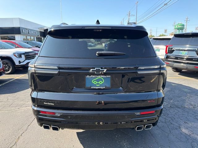 Certified 2024 Chevrolet Traverse RS w/ LPO, Floor Liner Package FWD image 5