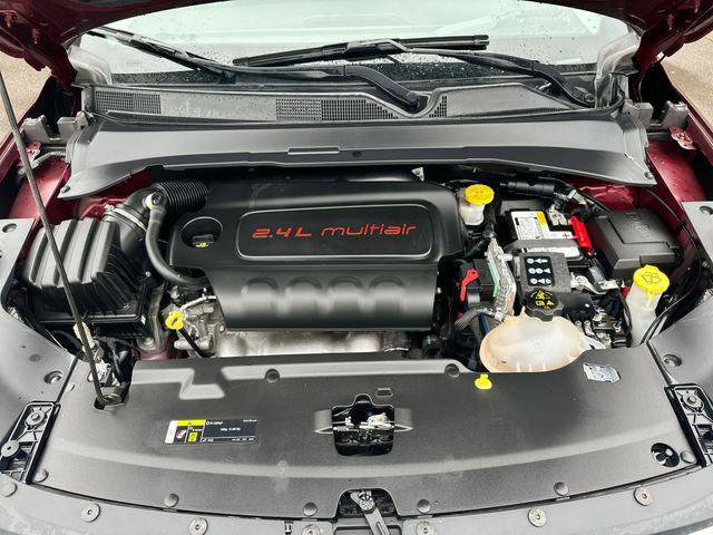 Certified 2022 Jeep Compass Latitude w/ Convenience Group image 26