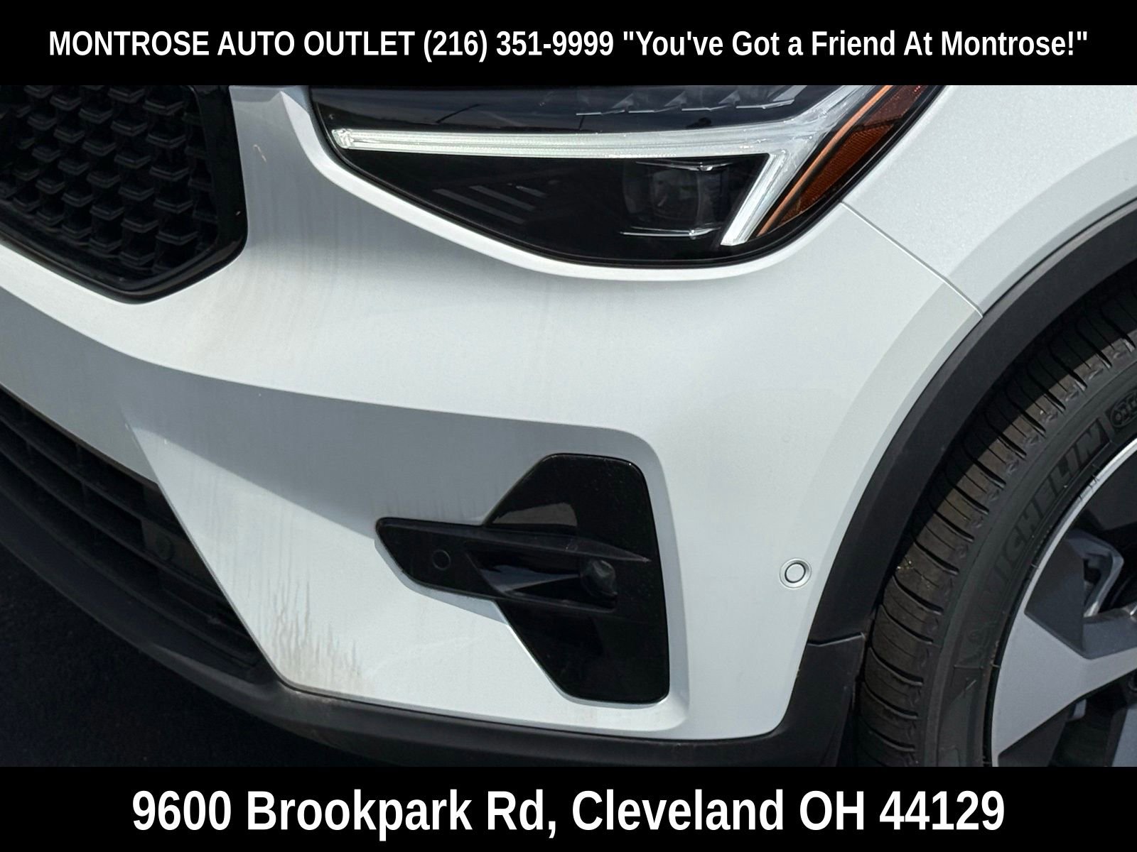 New 2026 Volvo XC40 B5 Plus w/ Protection Package Premier AWD/4WD image 9