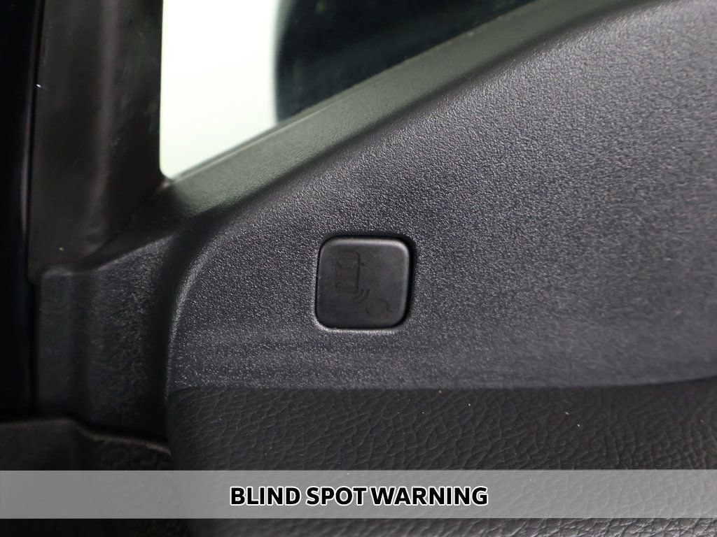 Used 2022 Honda Pilot Black Edition image 7