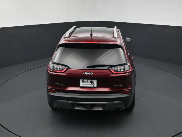 Used 2020 Jeep Cherokee Limited w/ Trailer Tow Group AWD/4WD image 17