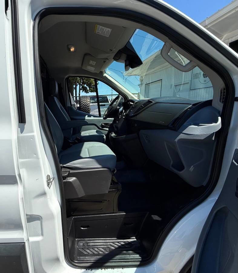 Used 2018 Ford Transit 150 130 Low Roof image 15