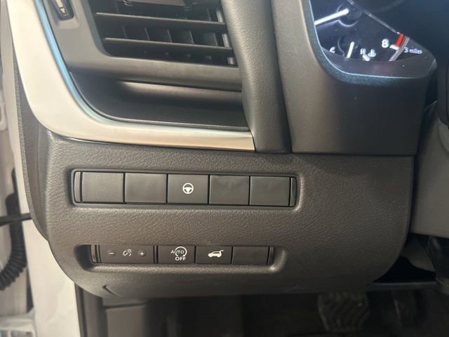 New 2026 Nissan Rogue SV w/ Cold Weather Package AWD/4WD image 23