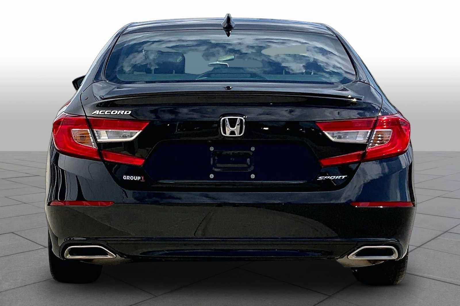 Used 2022 Honda Accord Sport image 5