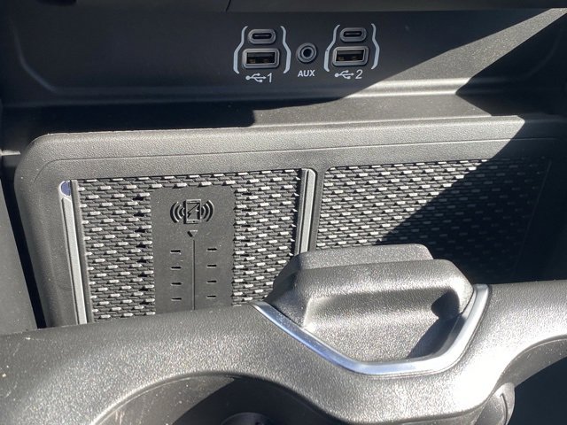 New 2026 RAM 1500 4x4 Crew Cab image 23