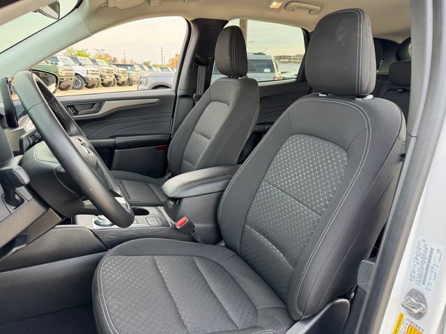 Used 2024 Ford Escape Active image 14