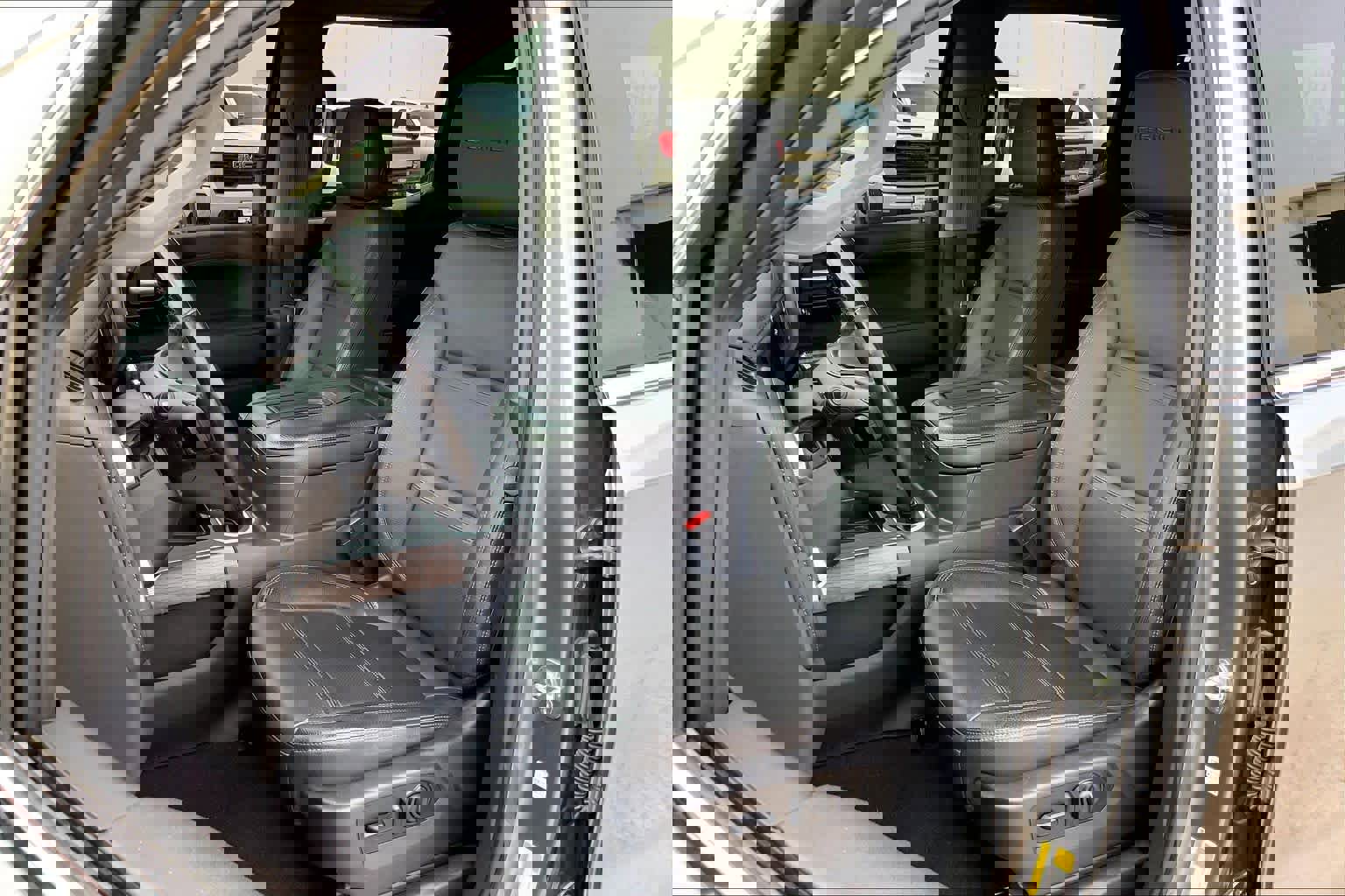 Used 2021 GMC Sierra 1500 Denali w/ Denali Ultimate Package image 7